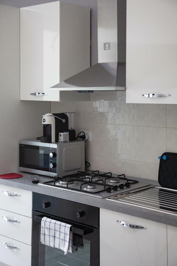 House 103 Rent Apartment Capo dʼOrlando المظهر الخارجي الصورة