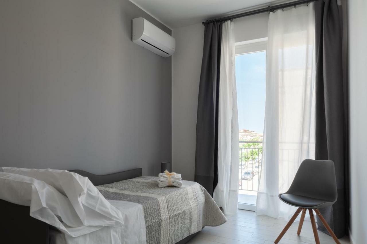 House 103 Rent Apartment Capo dʼOrlando المظهر الخارجي الصورة